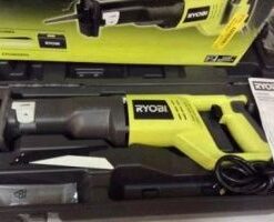 Máy cưa kiếm RYOBI ERS800RG