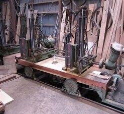 Máy cưa xẻ gỗ tự động HIROTA